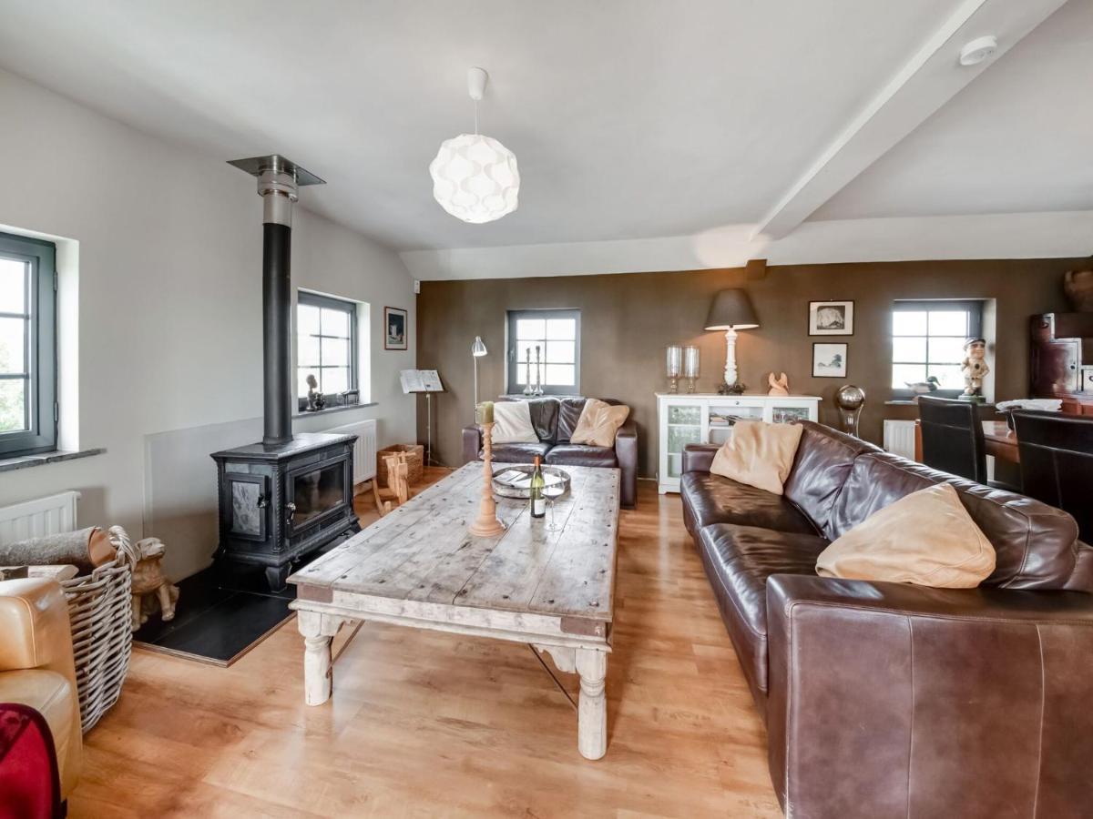 Comfortable And Spacious Apartment With Cosy Terrace And Fabulous View Mont  Bagian luar foto