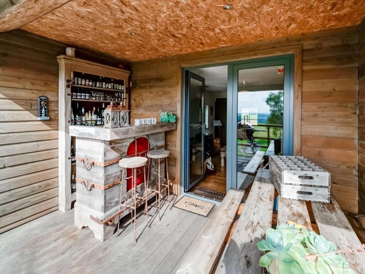Comfortable And Spacious Apartment With Cosy Terrace And Fabulous View Mont  Bagian luar foto